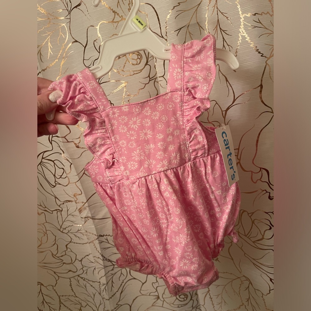 🌸 NEW! • Carters • Pink Floral Romper | 3 months